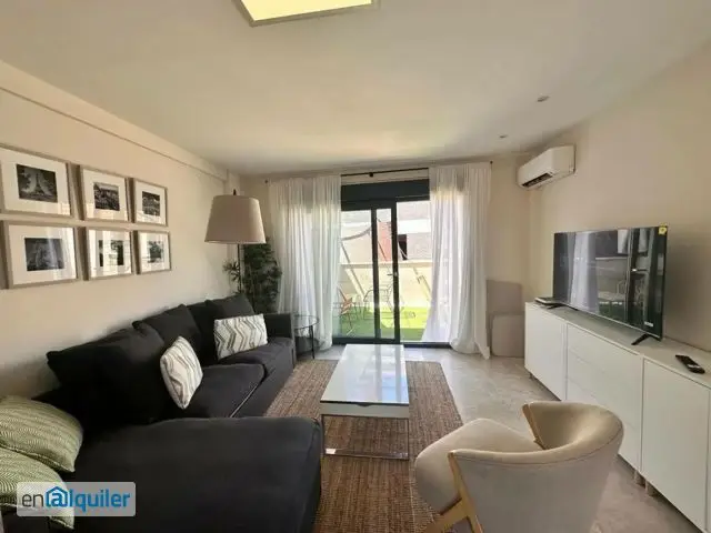 Estudio con Terraza en Madrid - Recien Reformado - Cerca Metro Tetuán