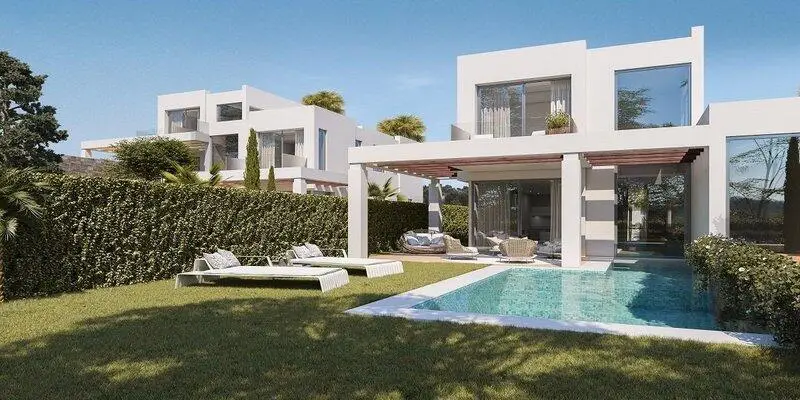 Villa de Lujo en Calahonda 3 Dormitorios Piscina Privada