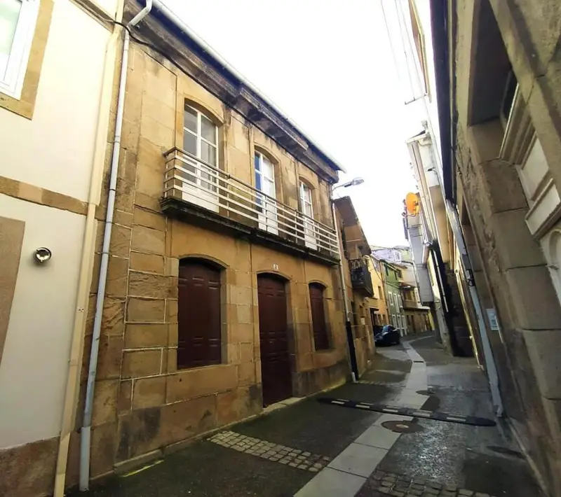 Casa a reformar en Porto do Son centro