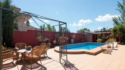 Casa en venta en Calle de Petunia, 9