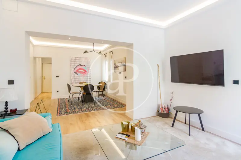 Piso en Alquiler en Nueva Espa		 - Reformado 110m2 2 Dormitorios