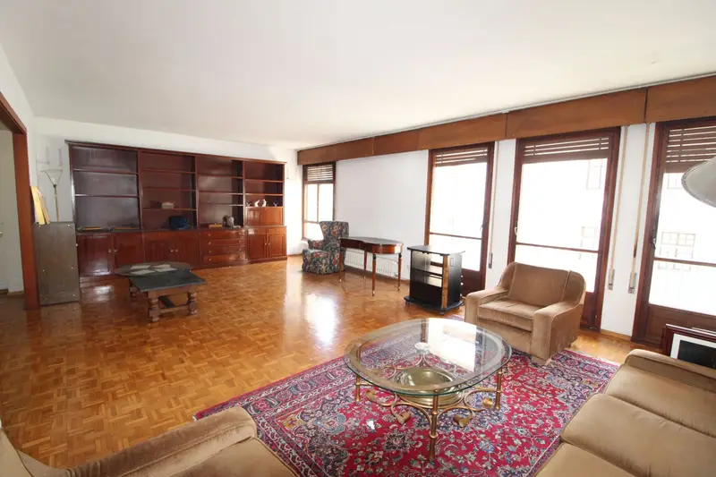 Venta Piso Centro Oviedo Reforma Hotel Reconquista Garaje Trastero