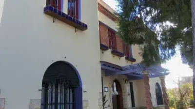 Casa en venta en Avenida de Benito Pérez Galdós, 10