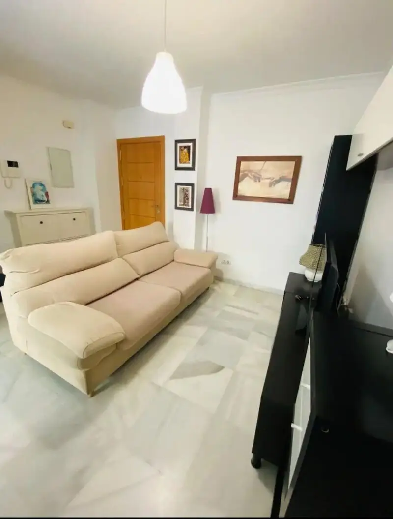 Apartamento en venta en Fuengirola Carvajal 2 dormitorios cerca de la playa