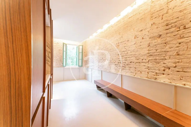 Apartamento en venta en Viladomat San Antoni