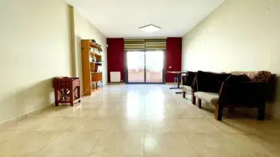 Piso en venta en Cerdanyola 4 habitaciones 99m2