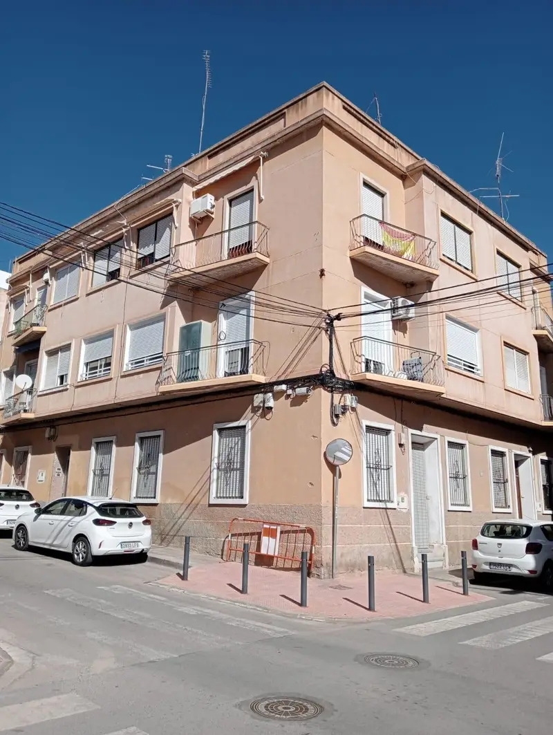 Apartamento con Patio en Crevillent 3 dormitorios