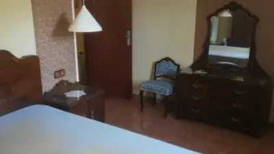 Piso en venta amueblado con terraza y trastero