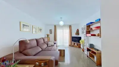 Piso en Venta Velez de Benaudalla 3 Dormitorios Cerca de la Costa Tropical