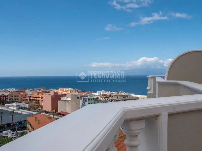 Atico Duplex Los Gigantes Vistas al Mar 158m2