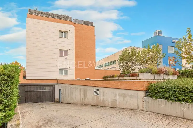 Apartamento en Alquiler Madrid 3 Dormitorios 2 Baños