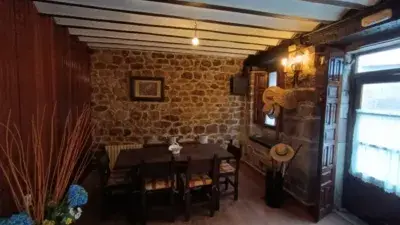 Casona Turistica en Cos Cantabria 438m2 15 habitaciones