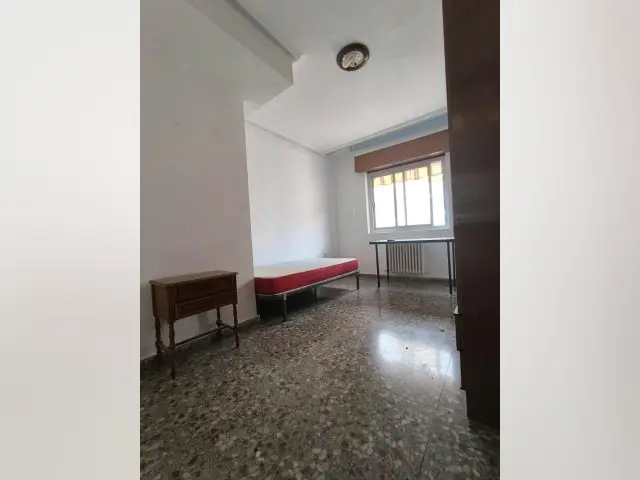 Habitacion Alquiler Albacete Estudiantes Profesionales