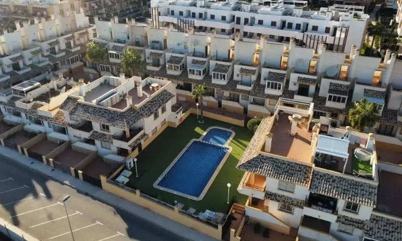 Dúplex 3 Dormitorios Orihuela Costa Piscina Jardín Terraza Vistas Mar