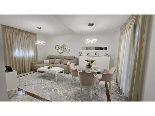 Adosado en Los Barrios 4 habitaciones ideal para familias