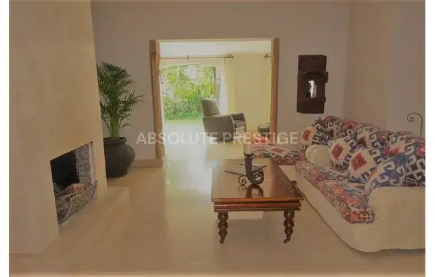 Casa en San Pedro Alcántara 4 Dormitorios 3 Baños Piscina Jardín