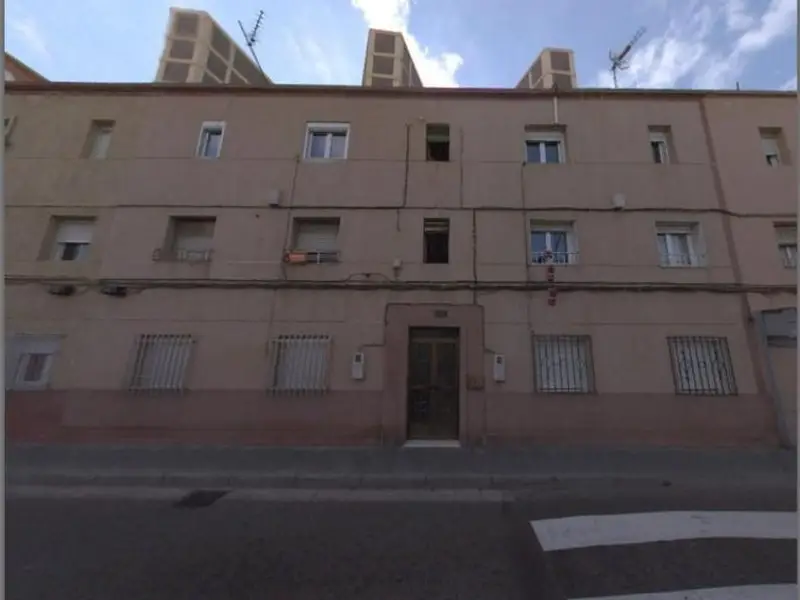 Piso en venta Almeria 2 dormitorios reforma integral inversores