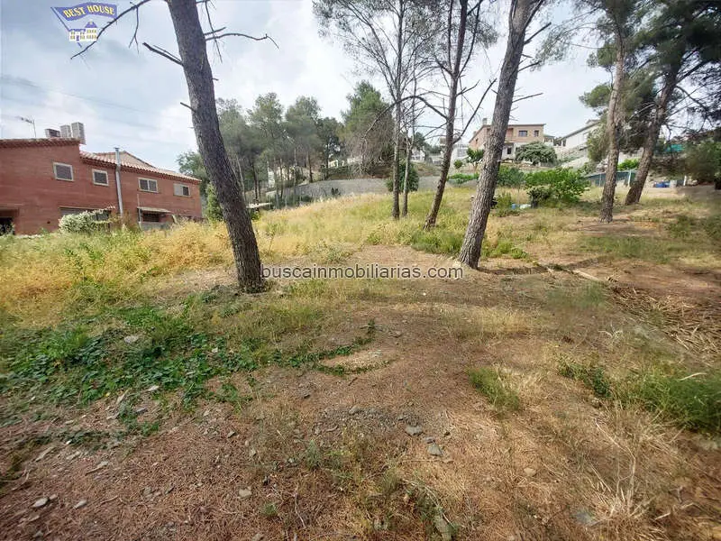 Parcela Urbana en Venta Sentmenat 918m2 Proyecto Vivienda