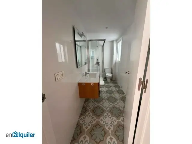 Alquiler piso con 2 baños Almuñecar centro