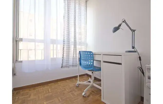 Alquiler Habitaci
ón 107m
² Madrid - Apartamento Moderno