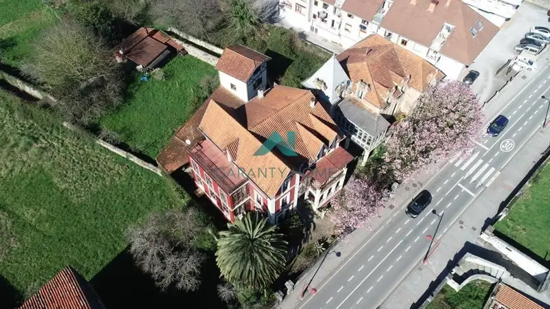 Venta Casa 10 habitaciones Ampuero Palacio Indiano