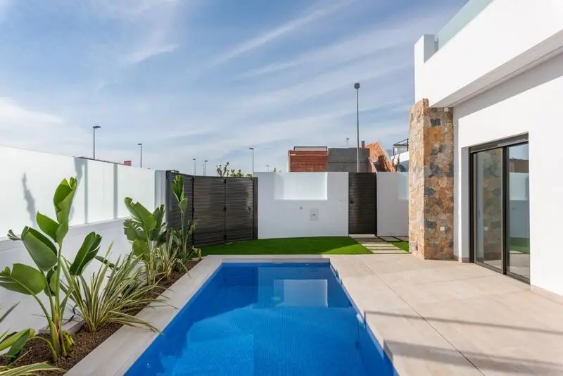 Villa en Pilar de la Horadada con Piscina Privada