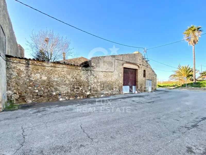 Masia en Venta La Tallada dEmpord	 Girona Alta Rentabilidad