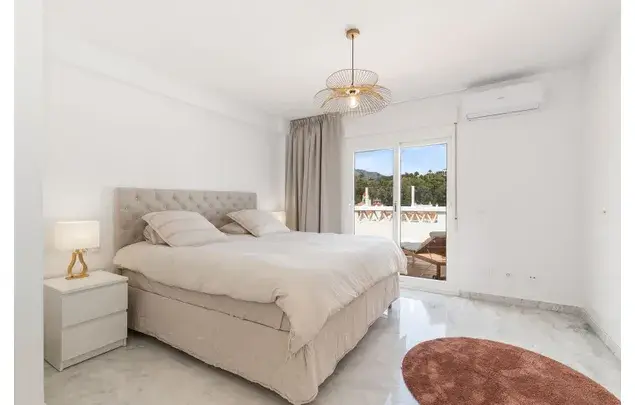 Alquiler Ático Lujo 4 Dormitorios Nueva Andalucía Marbella