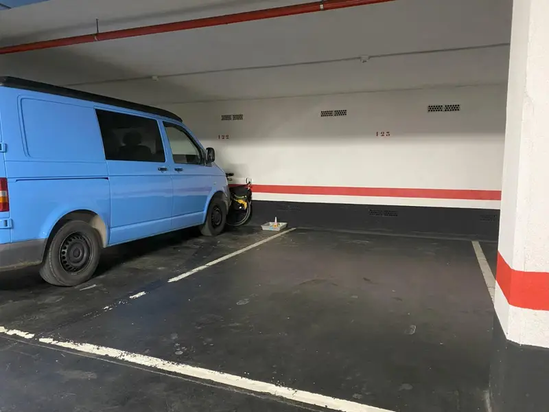 Garaje amplio en Getxo cerca del metro