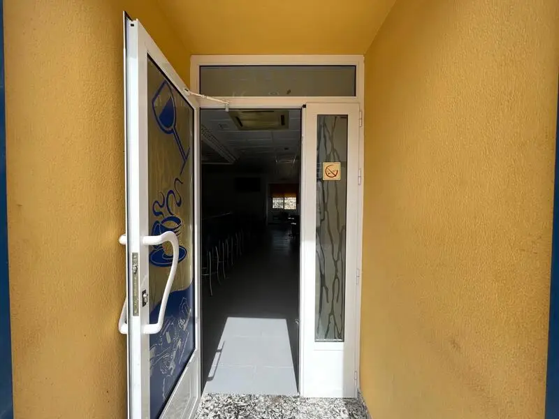 Cafeteria en Venta Macisvenda Murcia 80m2 Equipada