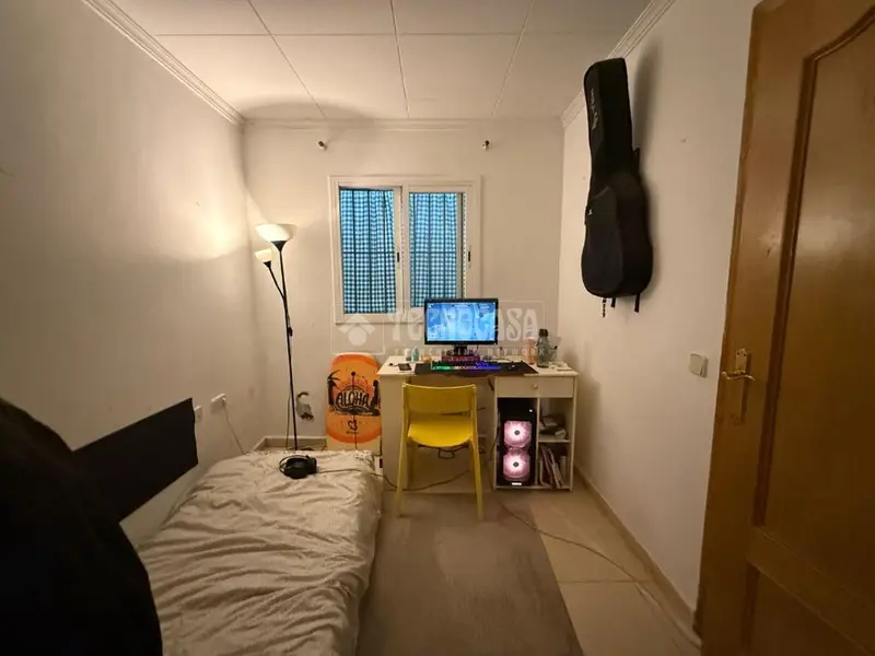 Piso en venta en L'Hospitalet de Llobregat: 40m², 2 dormitorios