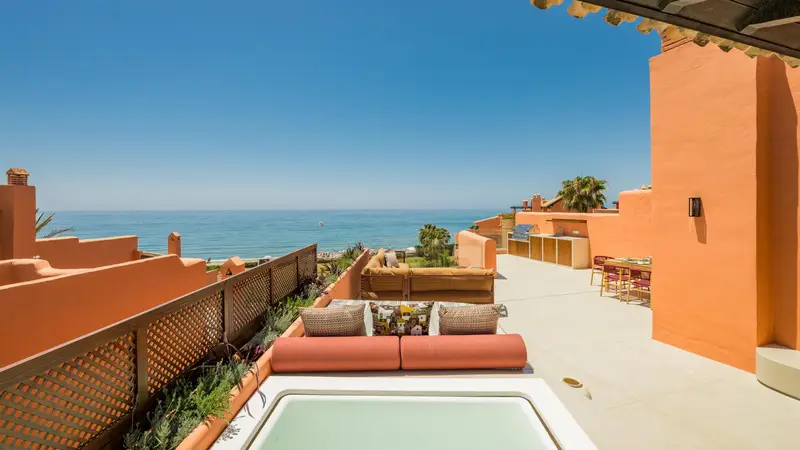 Exclusive Duplex Penthouse in Los Monteros, Marbella