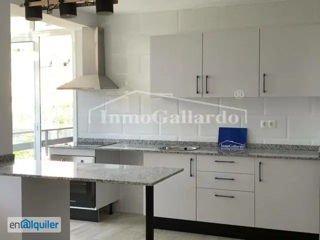 Alquiler Piso Reformado Pedregalejo 3 Dormitorios 2 Baños Terraza