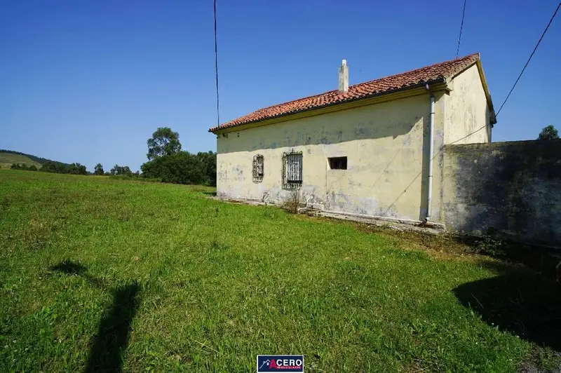 Casa con Jardin en Gornazo Miengo ACR01773