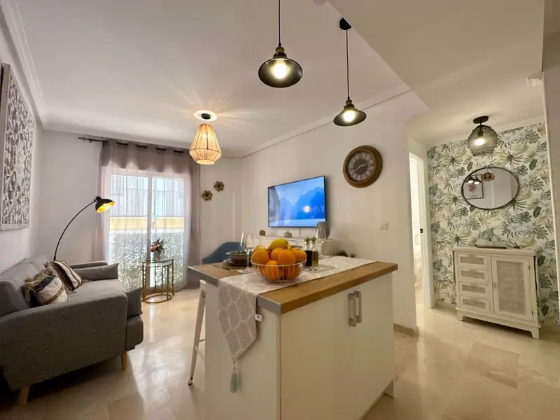 Apartamento de Lujo en Garrucha Cerca de la Playa