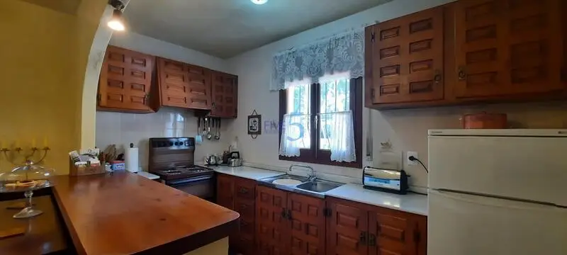 Villa de Lujo en Calpe con 5 Dormitorios y Piscina Privada