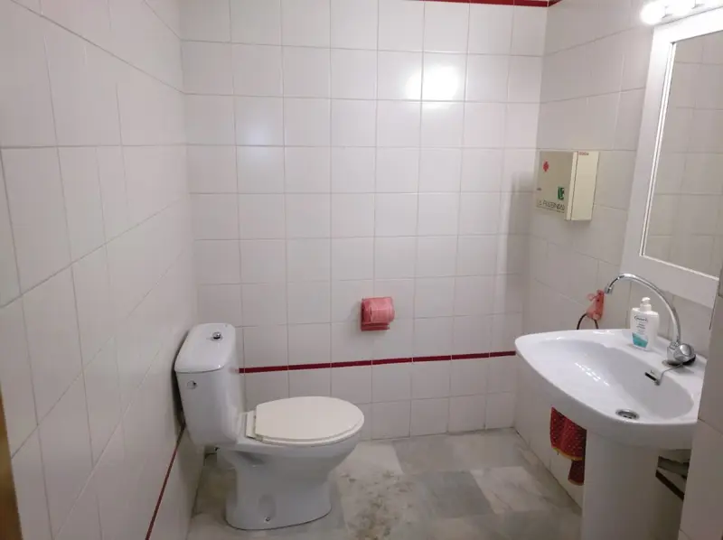 Venta Local Comercial Centro Almansa 234m2