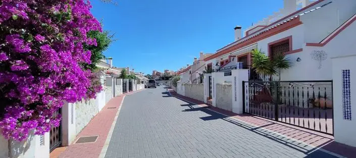 Bungalow en Venta San Miguel de Salinas 2 Dormitorios