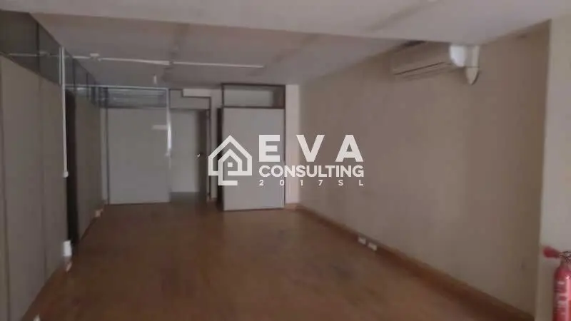 Venta Local Comercial Lujoso Villarreal 113m2 Amueblado