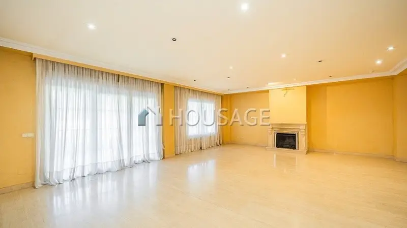 Villa de Lujo en Monte Alina Madrid