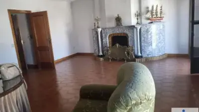 Piso en venta en Montilla 145m2 3 dormitorios terraza chimenea