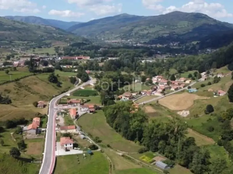 venta Terreno en Arenas de Iguña, Cantabria (SRD-XO-1229)- Globaliza