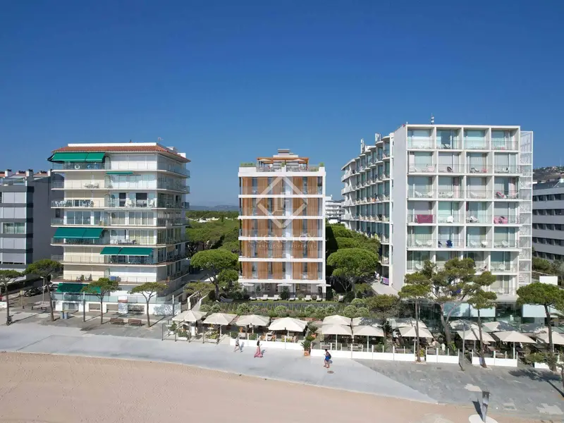 Apartamento en Platja dAro con vistas al mar y piscina