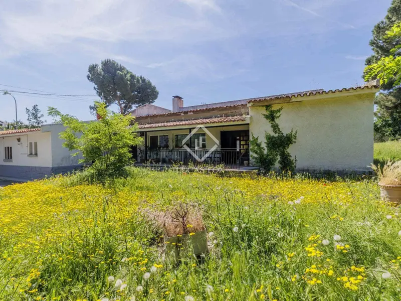 Chalet en Valdemarin Madrid Parcela 2757m2 Reforma Integral