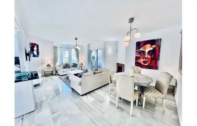 Apartamento 2 Dormitorios 2 Baños Marbella Los Naranjos