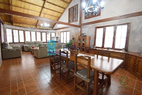Casa en Murcia con Piscina y Jardin 5 Dormitorios