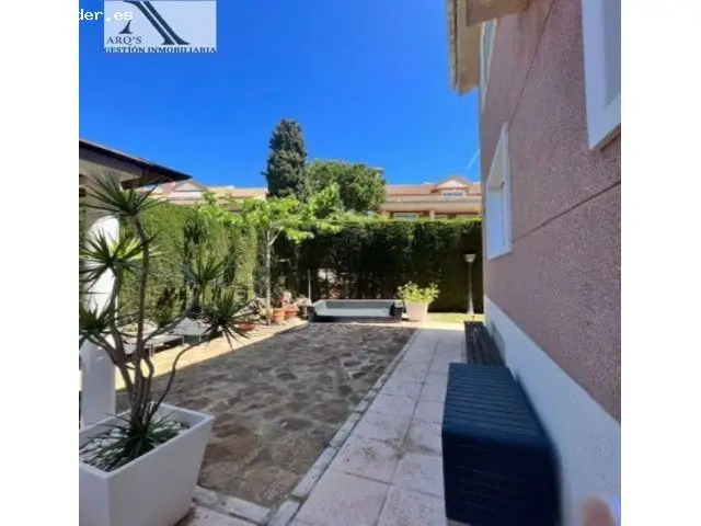 Chalet Independiente Vistahermosa 4 Plantas
