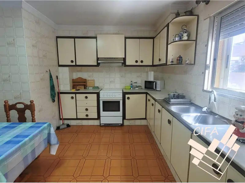 Piso en Venta 5 Dormitorios Vinaròs Amueblado