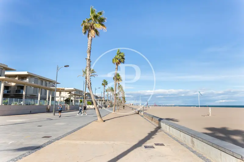 Atico Duplex en La Patacona con Vistas al Mar