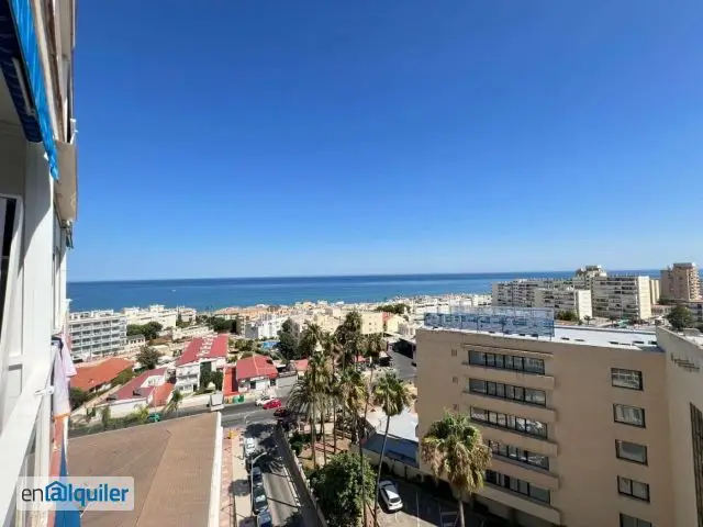 Alquiler Estudio Reformado Vistas al Mar Piscina Ascensor Torremolinos